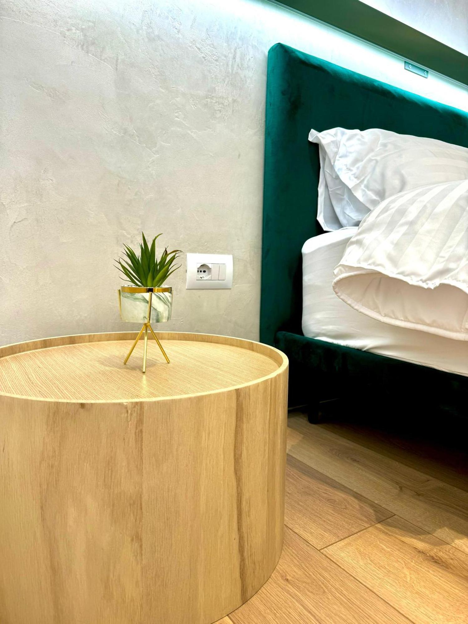 Incasso City Center Apartment Tirana Buitenkant foto